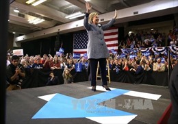 Bà Hillary Clinton thắng ở Bắc Carolina